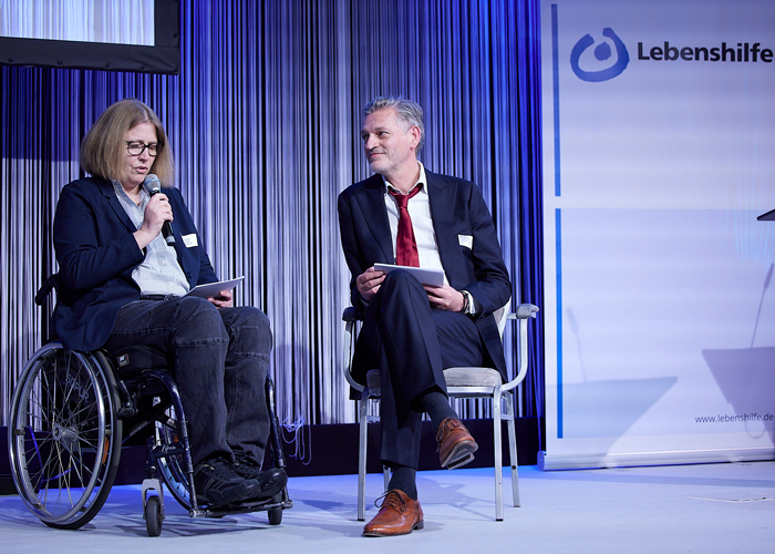 Abstimmung bei der Mitgliederversammlung 2025 zum Begriff "geistige Behinderung".