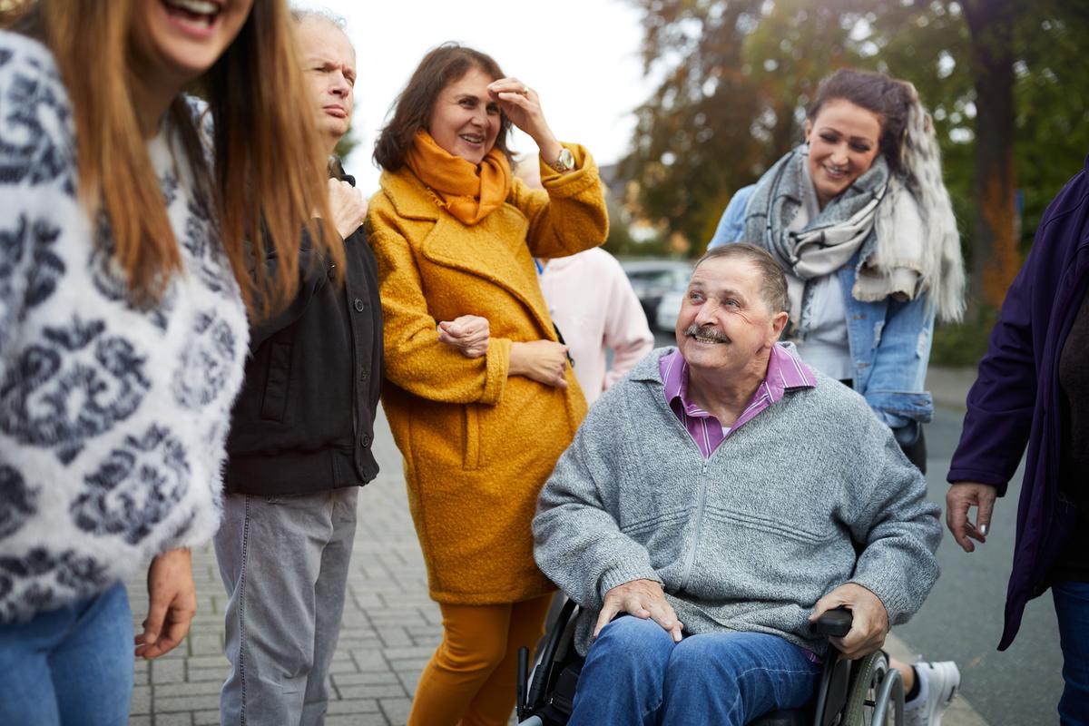Herzlich willkommen Menschen mit und ohne Behinderung haben Spaß