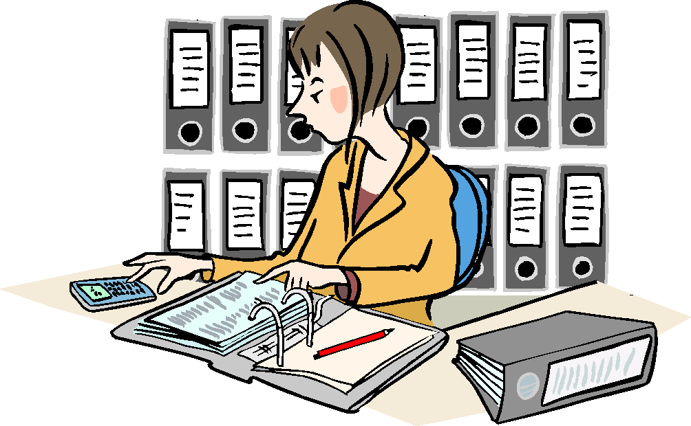Eine Frau arbeitet in ihrem Büro.