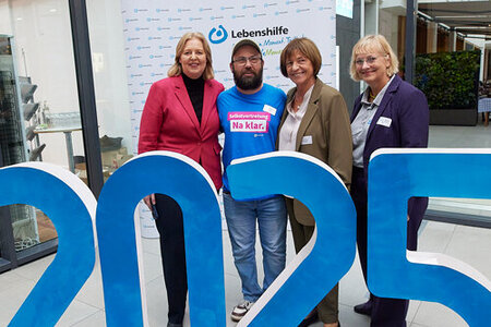 Eindrücke von der Lebenshilfe Mitgliederversammlung 2025 im Estrel in Berlin.