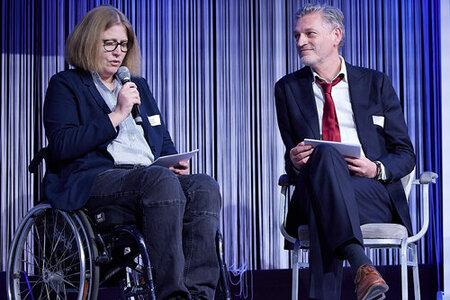 Abstimmung bei der Mitgliederversammlung 2025 zum Begriff "geistige Behinderung".