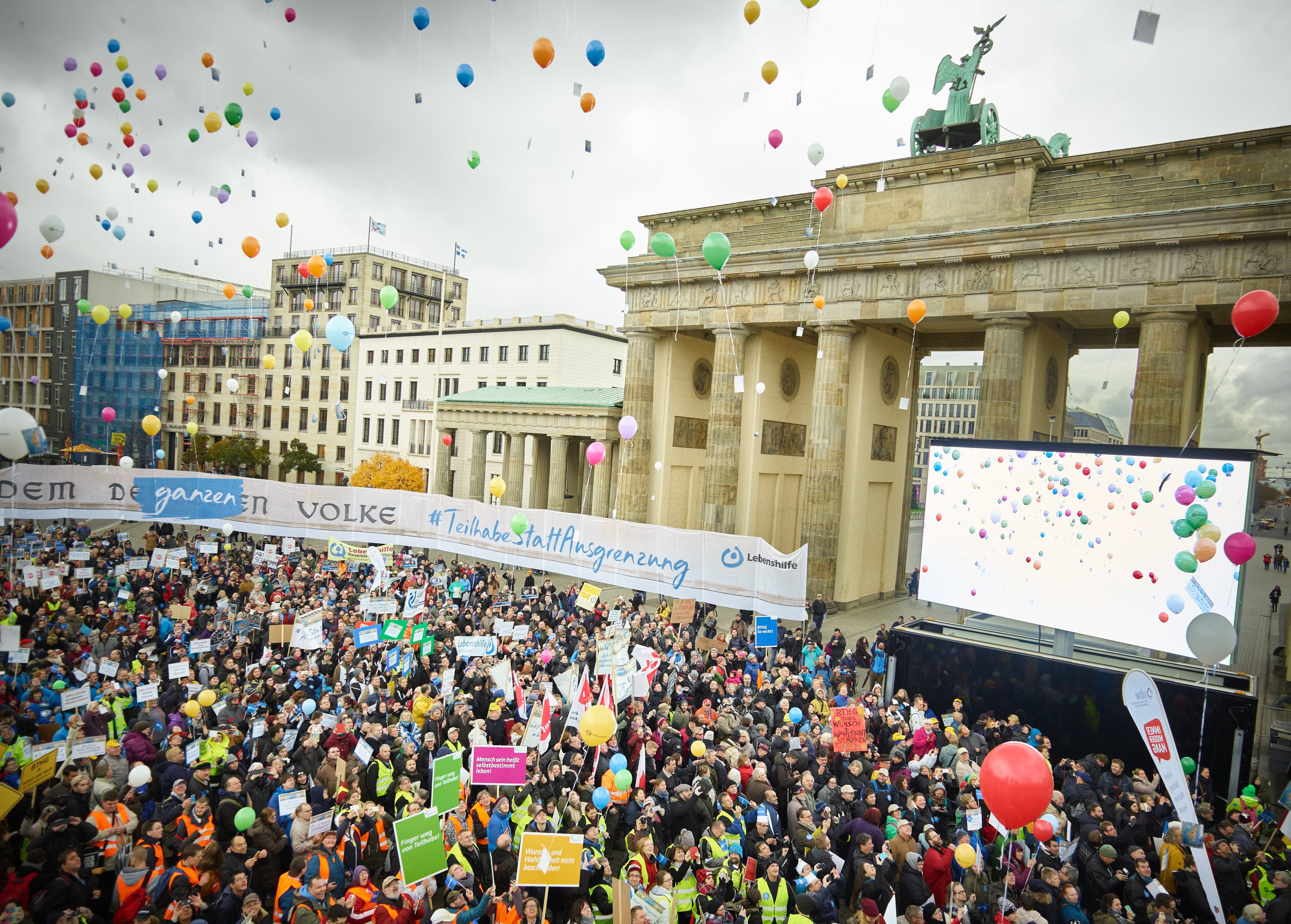BTHG Groß-Demo am Brandenburger Tor Berlin