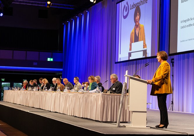 Ulla Schmidt spricht bei der MV 2021
