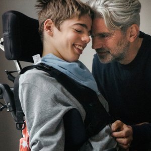 BOBBY-Preisträger Florian Jaenicke mit seinem Sohn Friedrich
